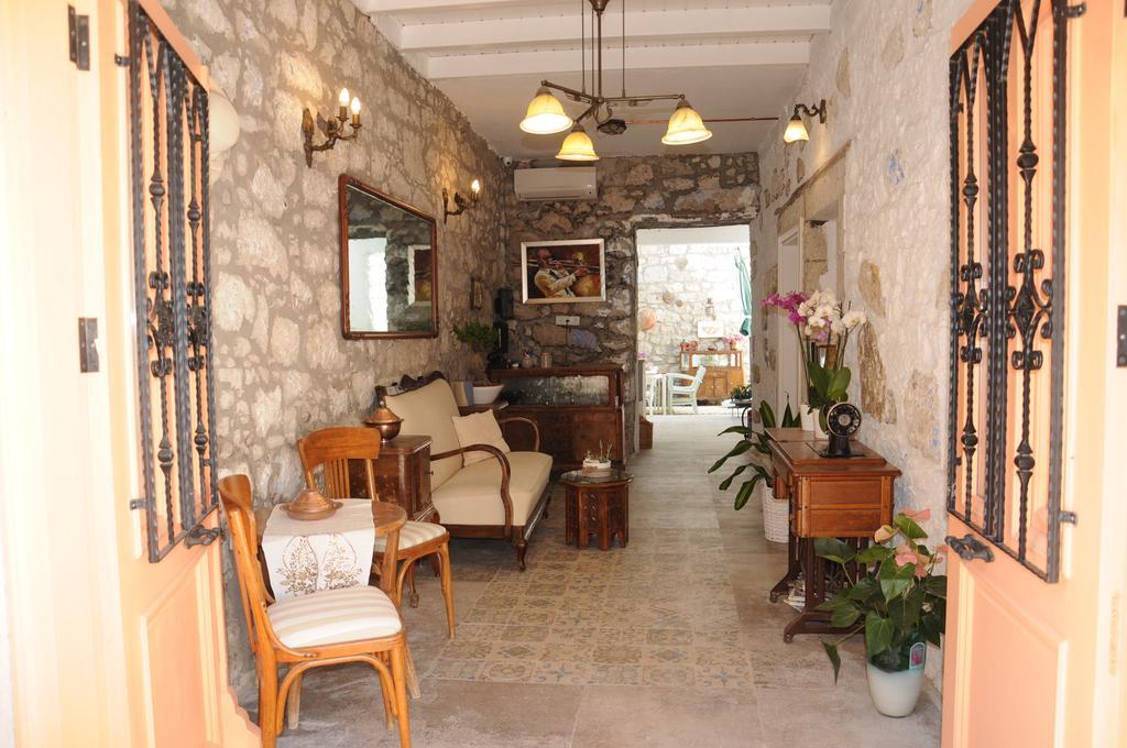 Krem Hotel Alacati Exterior photo